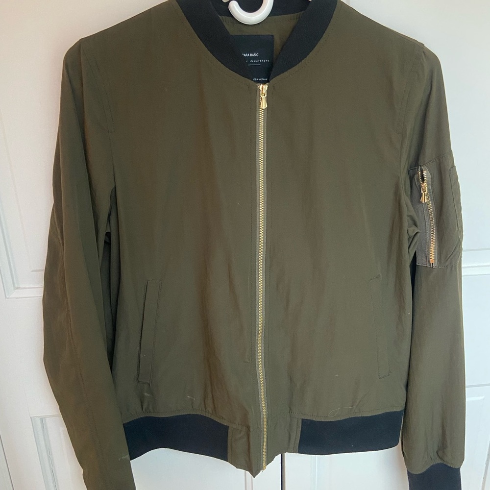 Zara Bomber Jacket in Army Green